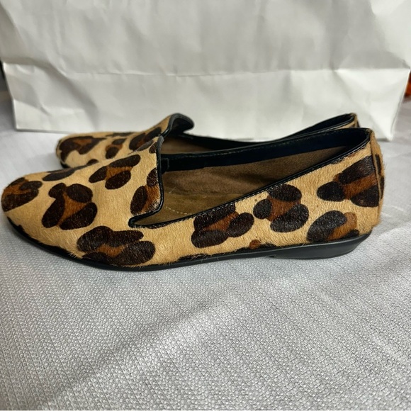 Aerosoles Betunia 6M Leopard Print Calf Hair Loafers Flats Leather Upper Comfort - Picture 3 of 8